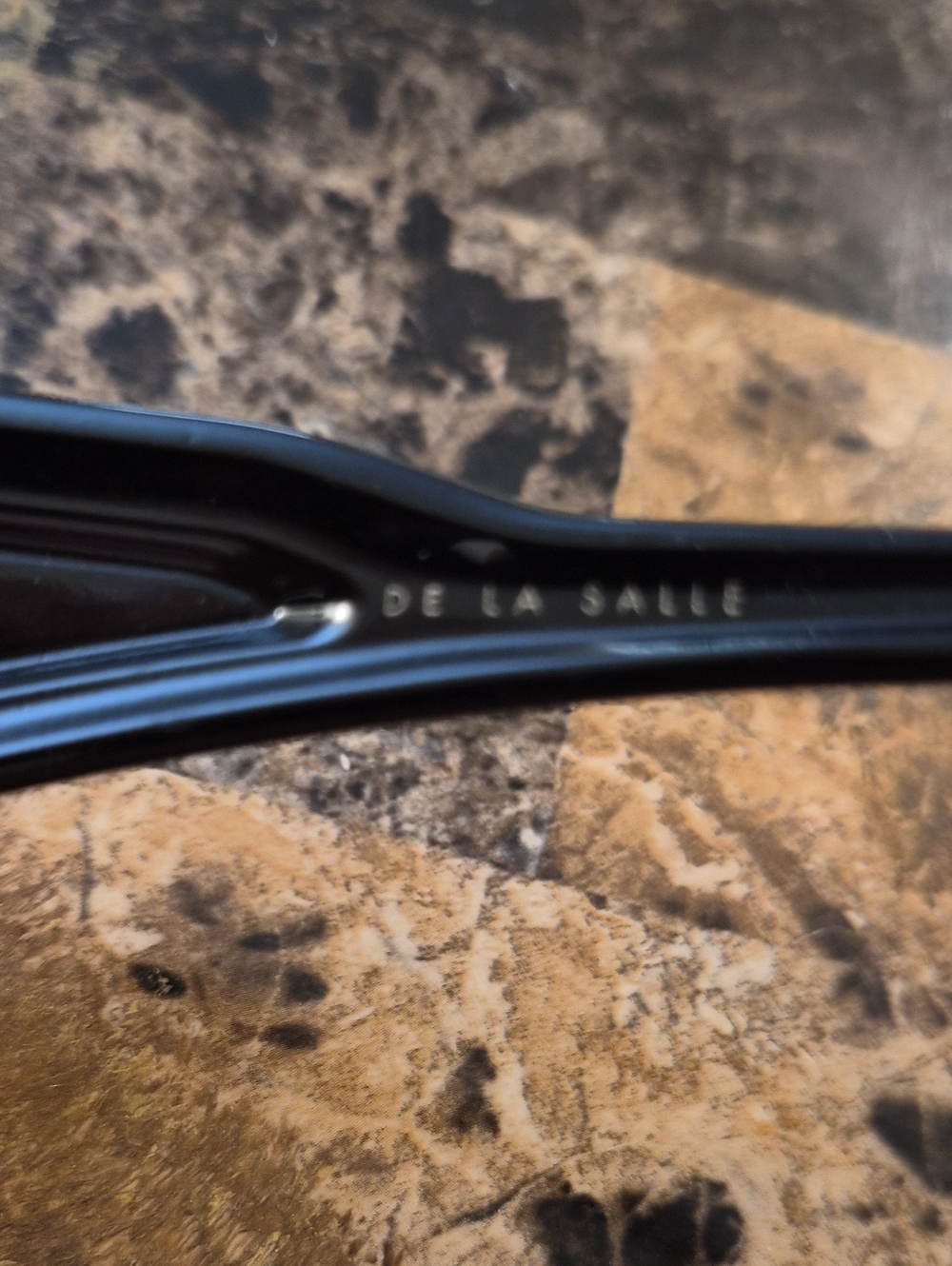 Oakley Sunglasses Price Dropped &firm - Picture 5 of 6